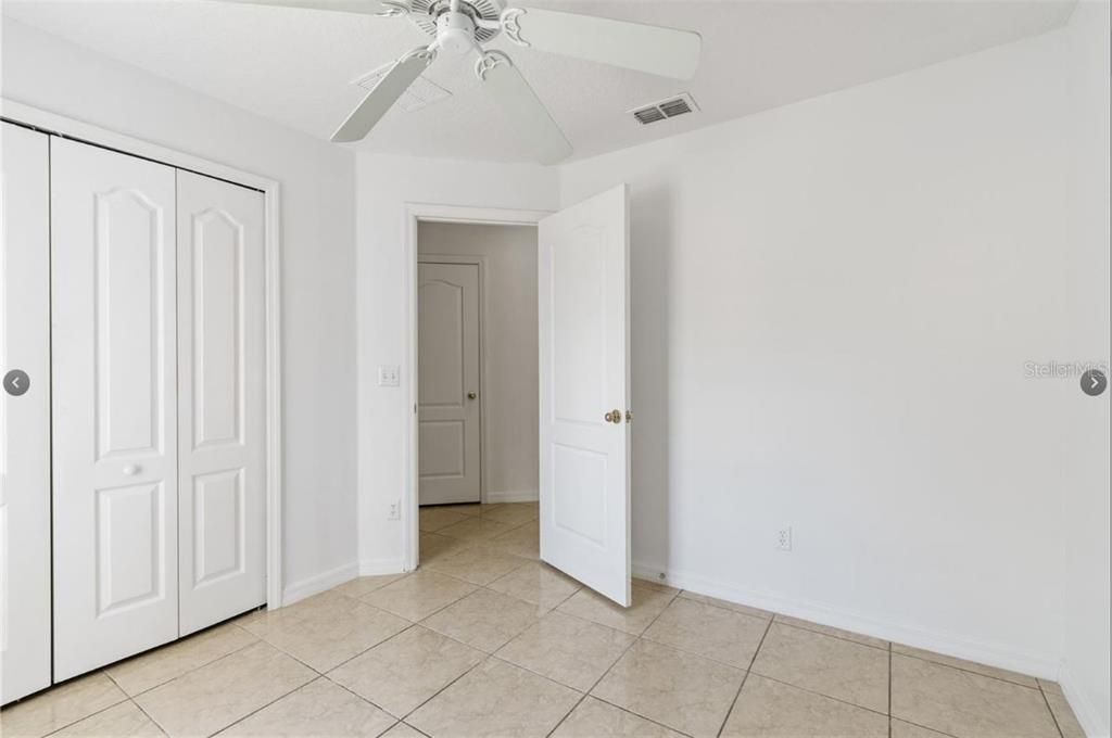 For Rent: $2,400 (3 beds, 3 baths, 1594 Square Feet)