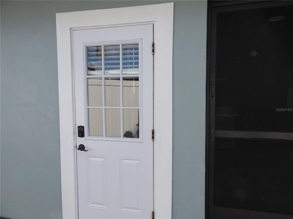 For Sale: $479,900 (3 beds, 2 baths, 1880 Square Feet)
