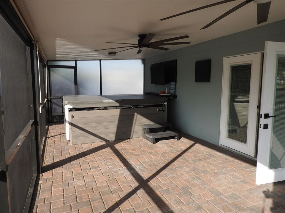 For Sale: $479,900 (3 beds, 2 baths, 1880 Square Feet)