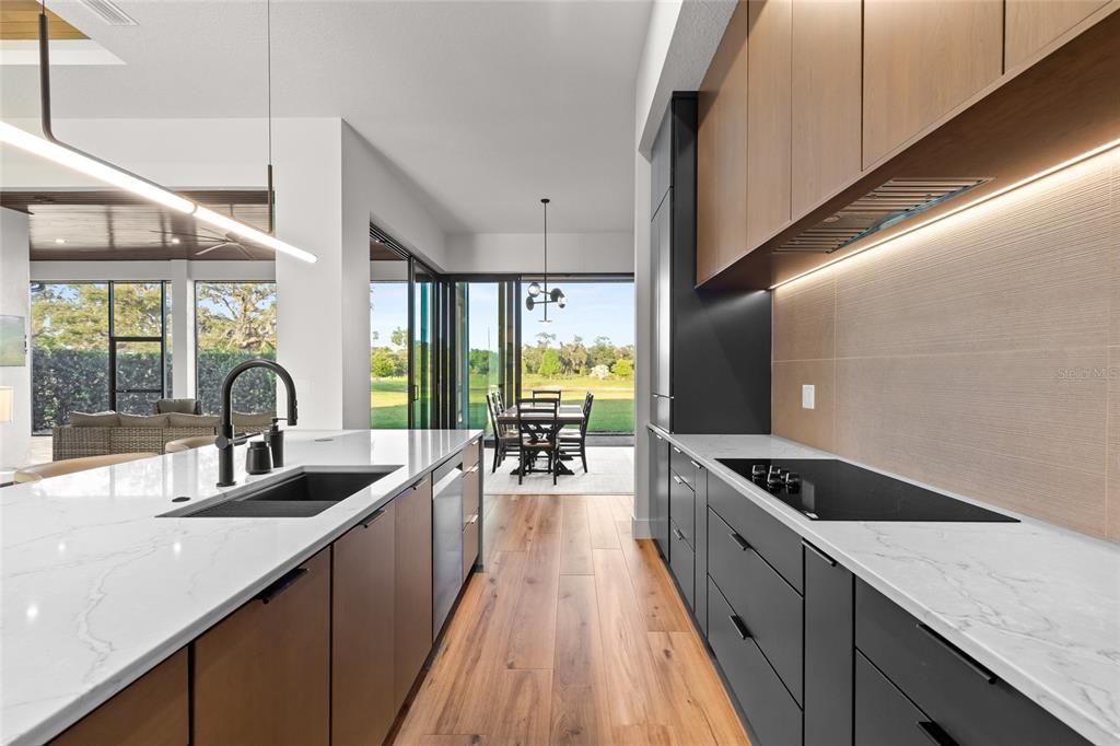 For Sale: $1,400,000 (3 beds, 3 baths, 2600 Square Feet)