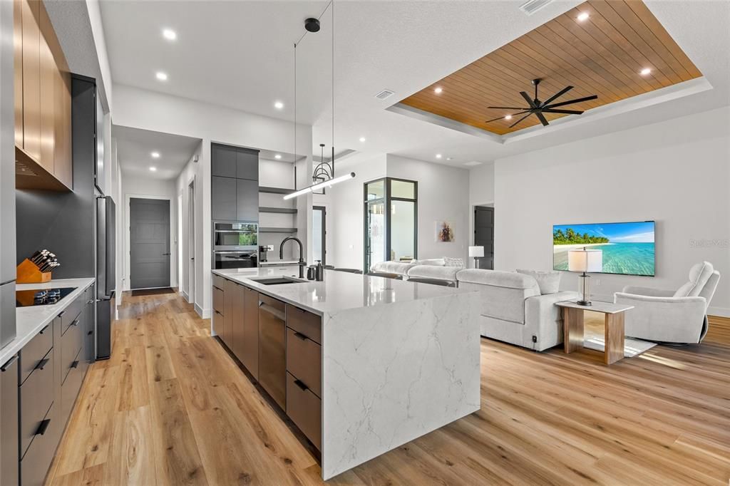 For Sale: $1,400,000 (3 beds, 3 baths, 2600 Square Feet)