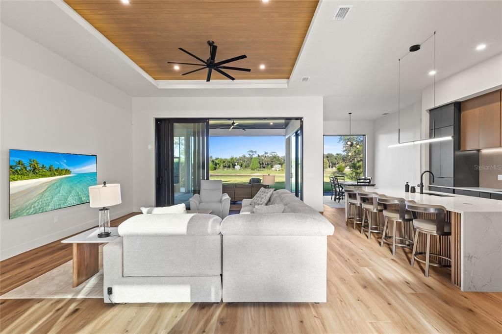 For Sale: $1,400,000 (3 beds, 3 baths, 2600 Square Feet)