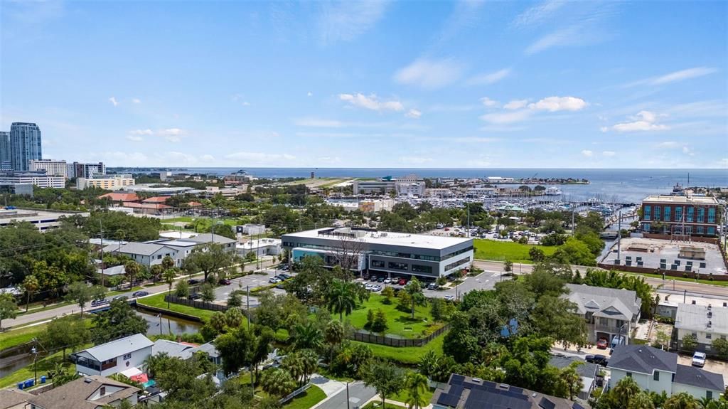 En Venta: $1,250,000 (5 camas, 4 baños, 3112 Pies cuadrados)