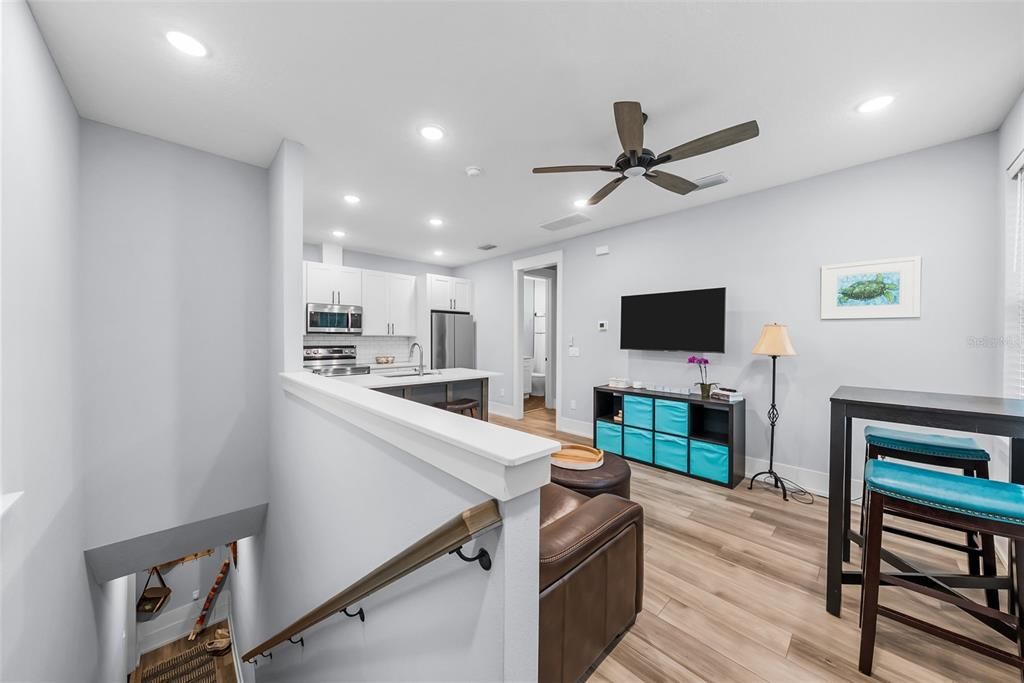 En Venta: $1,250,000 (5 camas, 4 baños, 3112 Pies cuadrados)
