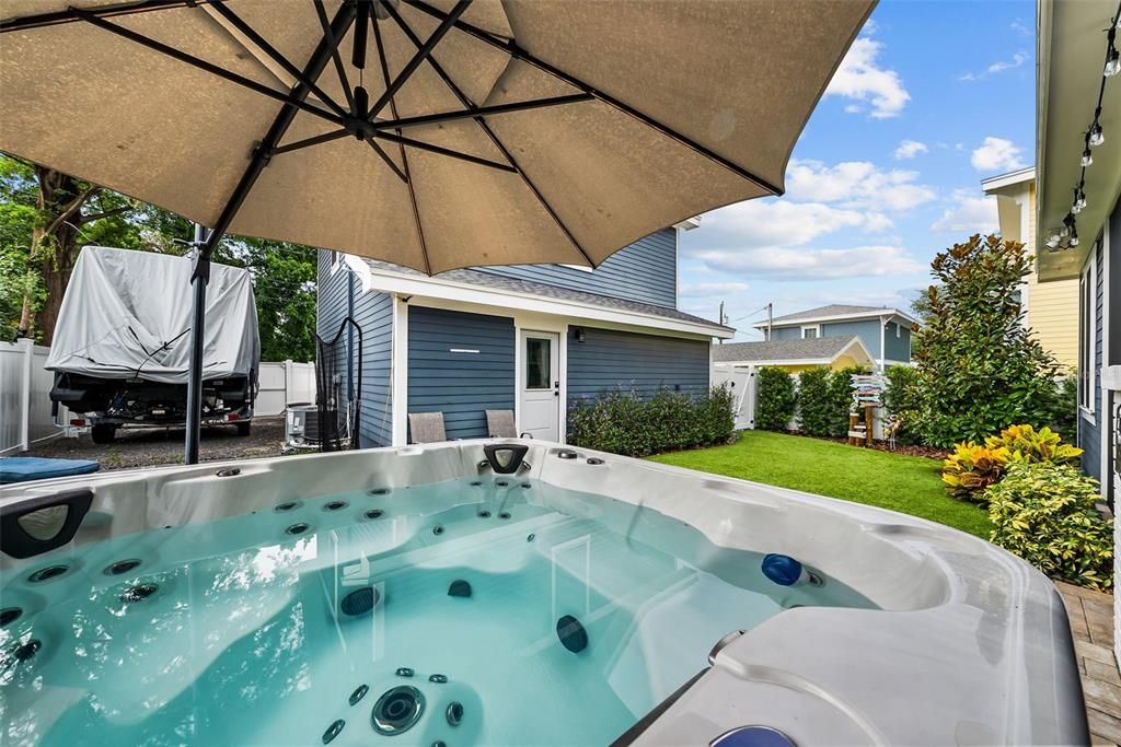 En Venta: $1,250,000 (5 camas, 4 baños, 3112 Pies cuadrados)