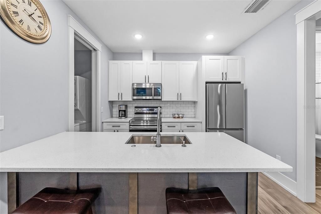 En Venta: $1,250,000 (5 camas, 4 baños, 3112 Pies cuadrados)