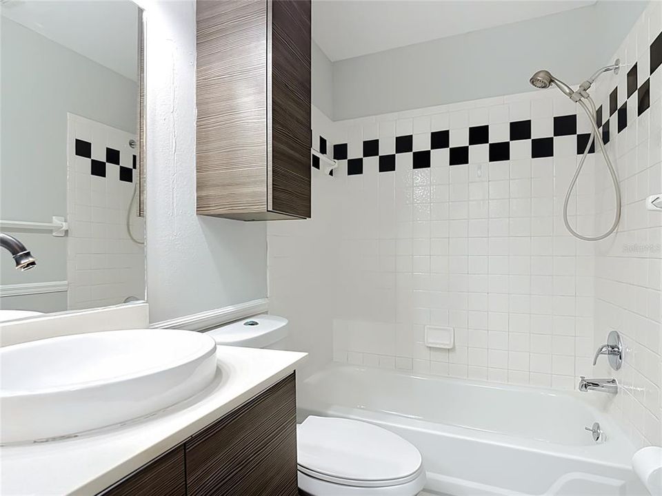 В аренду: $2,400 (3 спален, 2 ванн, 1413 Квадратных фут)