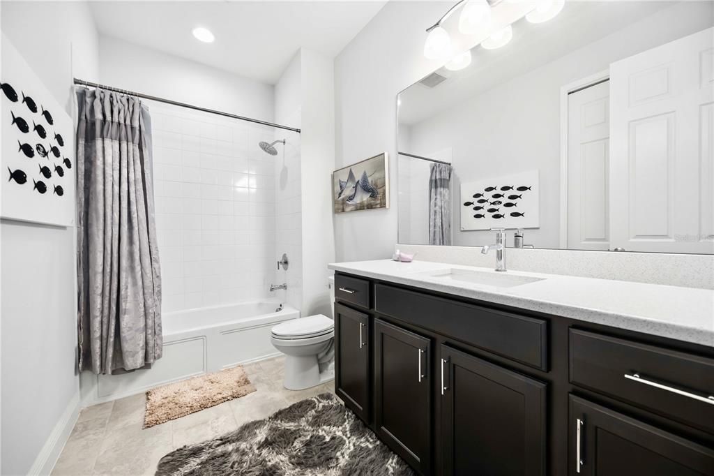 For Sale: $625,000 (3 beds, 2 baths, 2219 Square Feet)