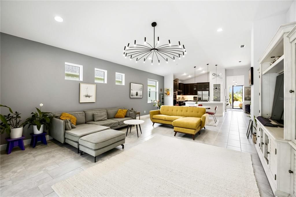 For Sale: $625,000 (3 beds, 2 baths, 2219 Square Feet)