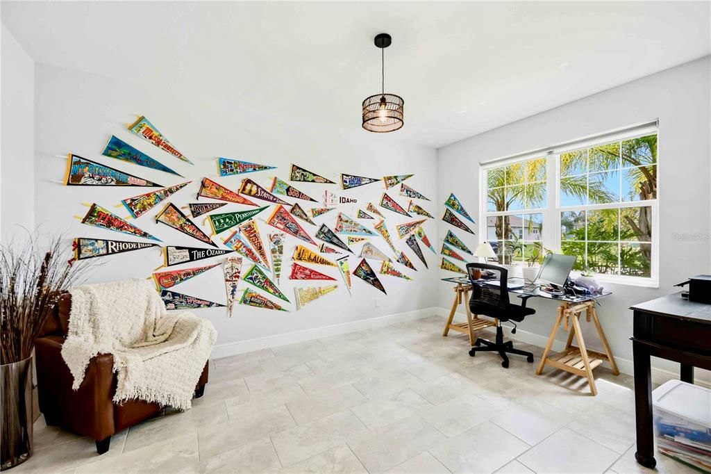 For Sale: $625,000 (3 beds, 2 baths, 2219 Square Feet)