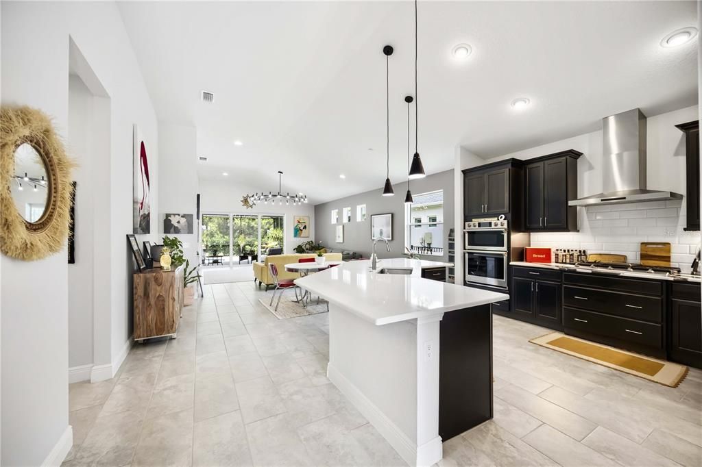 For Sale: $625,000 (3 beds, 2 baths, 2219 Square Feet)