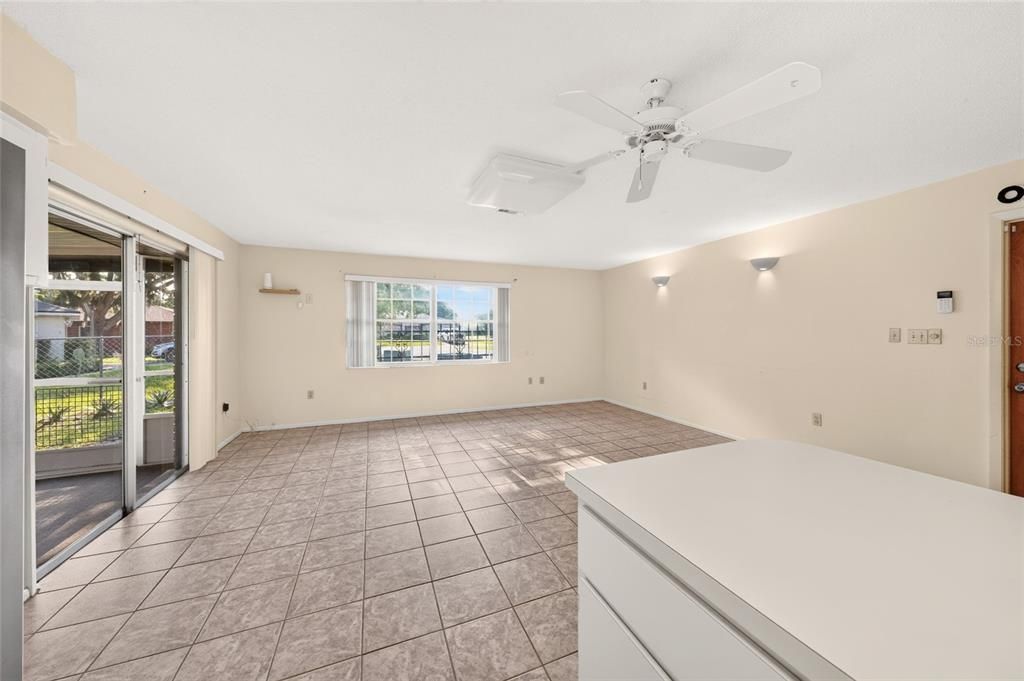 Active With Contract: $319,000 (3 beds, 2 baths, 2082 Square Feet)