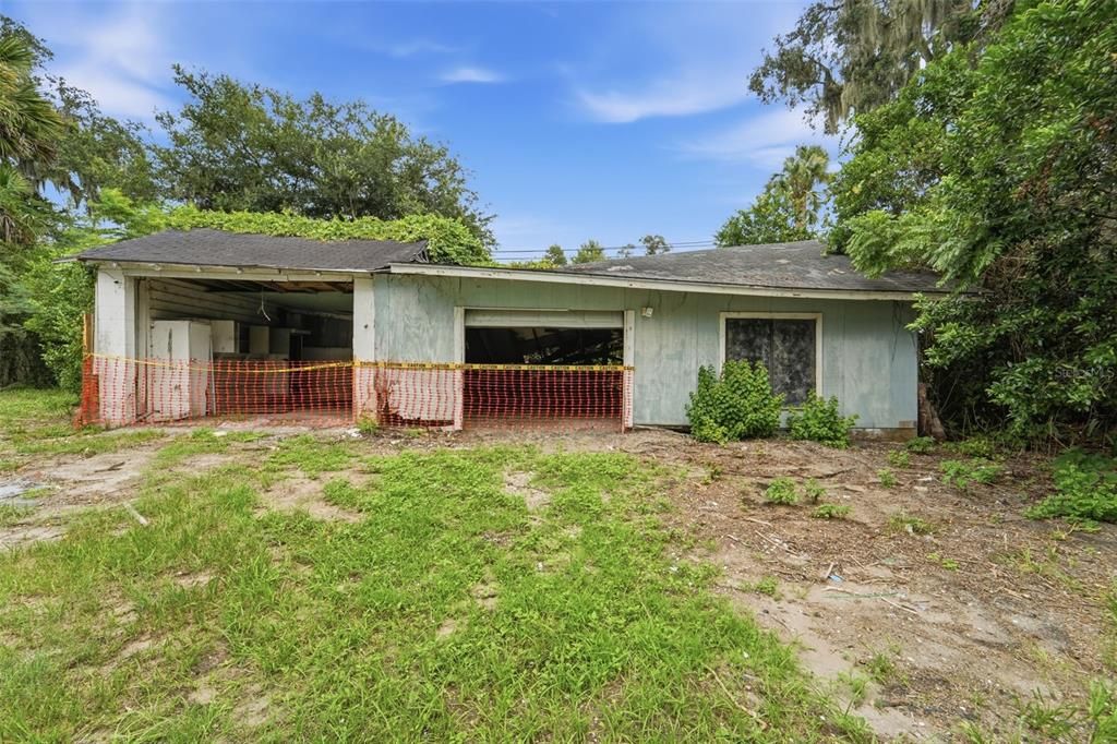 For Sale: $125,000 (2 beds, 1 baths, 1242 Square Feet)