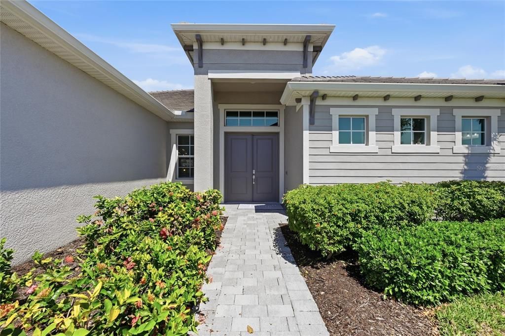 For Rent: $6,000 (3 beds, 3 baths, 2650 Square Feet)