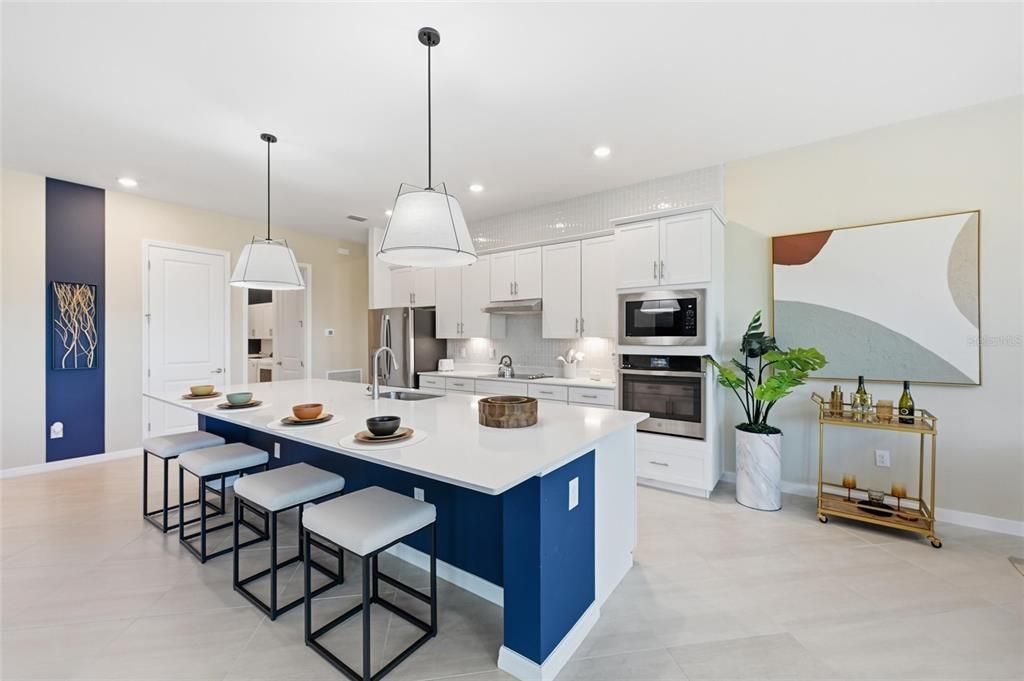 For Rent: $6,000 (3 beds, 3 baths, 2650 Square Feet)
