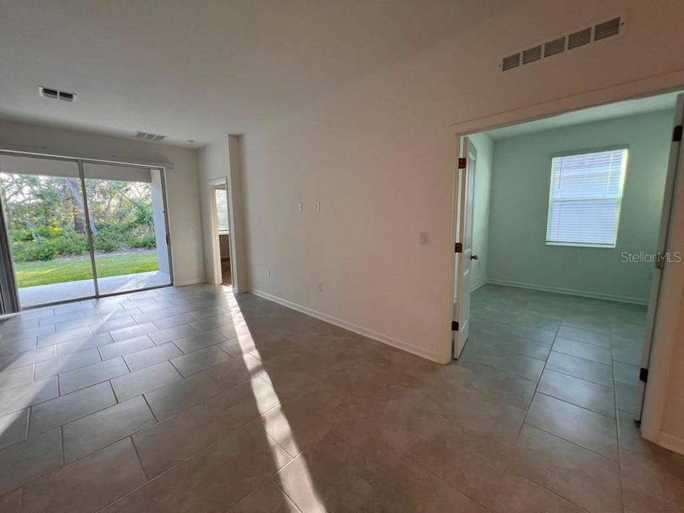 For Rent: $3,300 (4 beds, 3 baths, 2102 Square Feet)