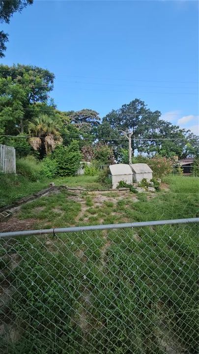 Active With Contract: $230,000 (4 beds, 2 baths, 1200 Square Feet)
