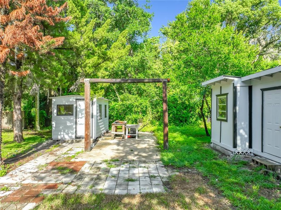 На продажу: $380,000 (4 спален, 2 ванн, 1596 Квадратных фут)