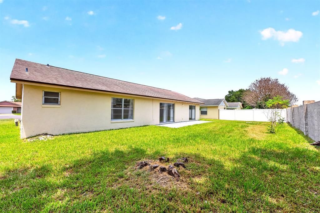 For Sale: $369,900 (3 beds, 2 baths, 1514 Square Feet)