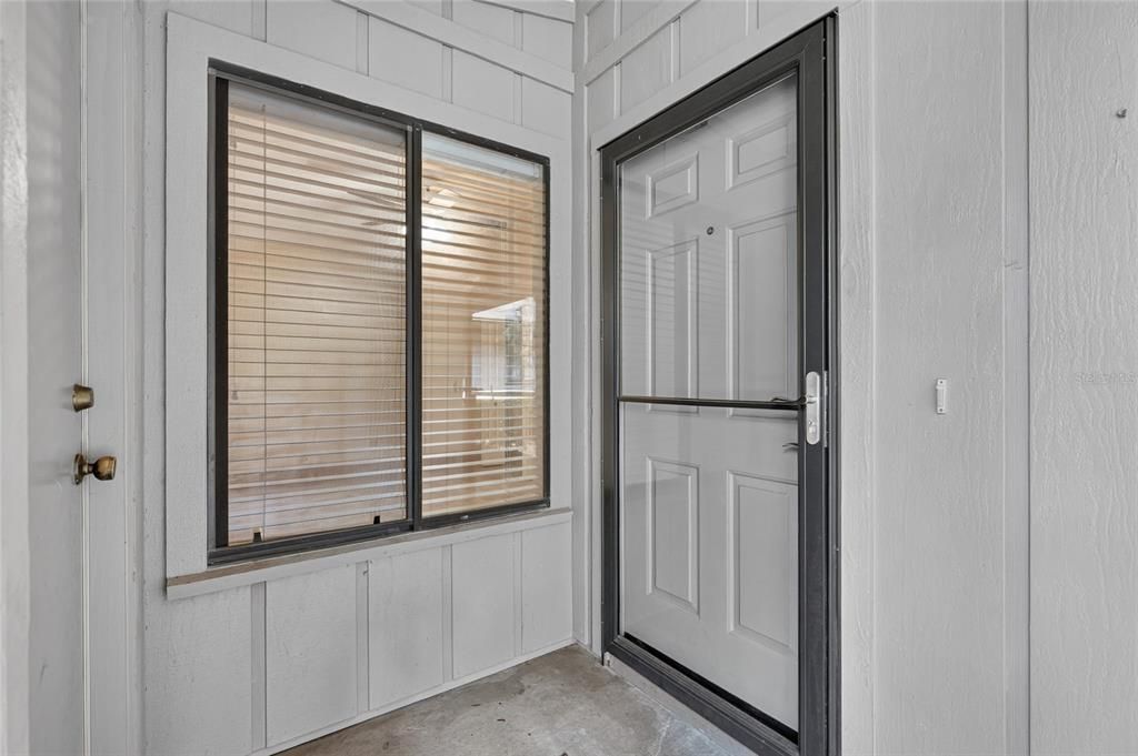 For Sale: $269,900 (2 beds, 2 baths, 1394 Square Feet)
