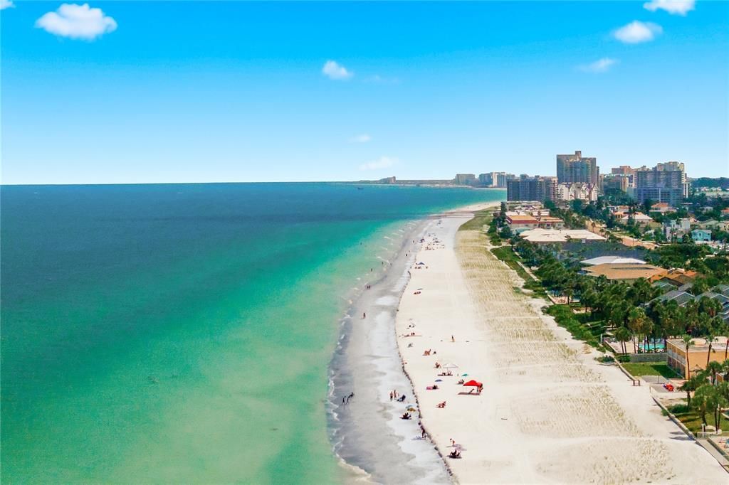 En Venta: $3,990,000 (5 camas, 4 baños, 4910 Pies cuadrados)