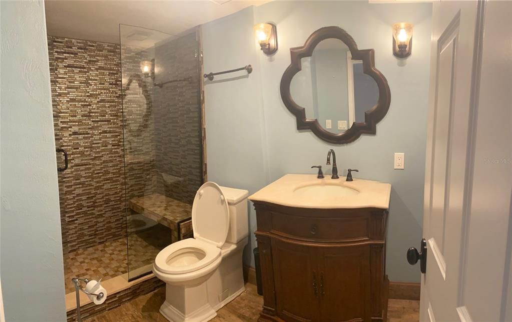 For Sale: $439,000 (2 beds, 2 baths, 1900 Square Feet)