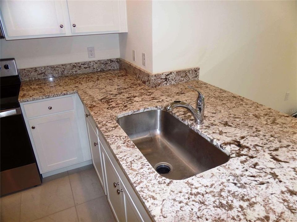 For Rent: $1,847 (3 beds, 2 baths, 1504 Square Feet)