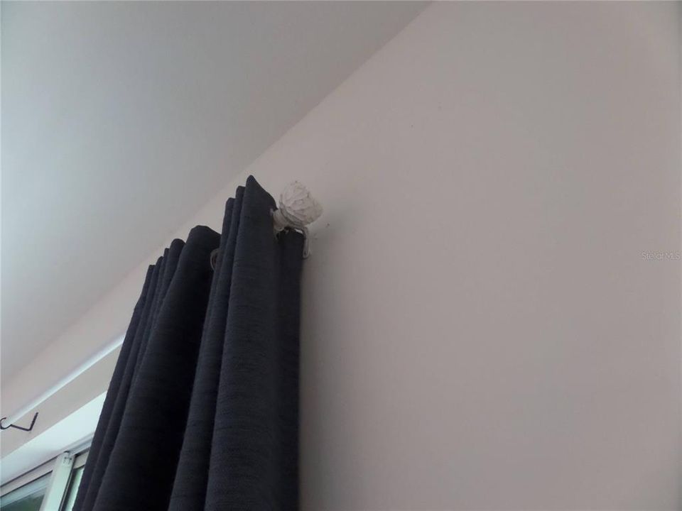 For Rent: $1,847 (3 beds, 2 baths, 1504 Square Feet)