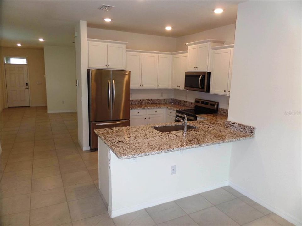 For Rent: $1,847 (3 beds, 2 baths, 1504 Square Feet)