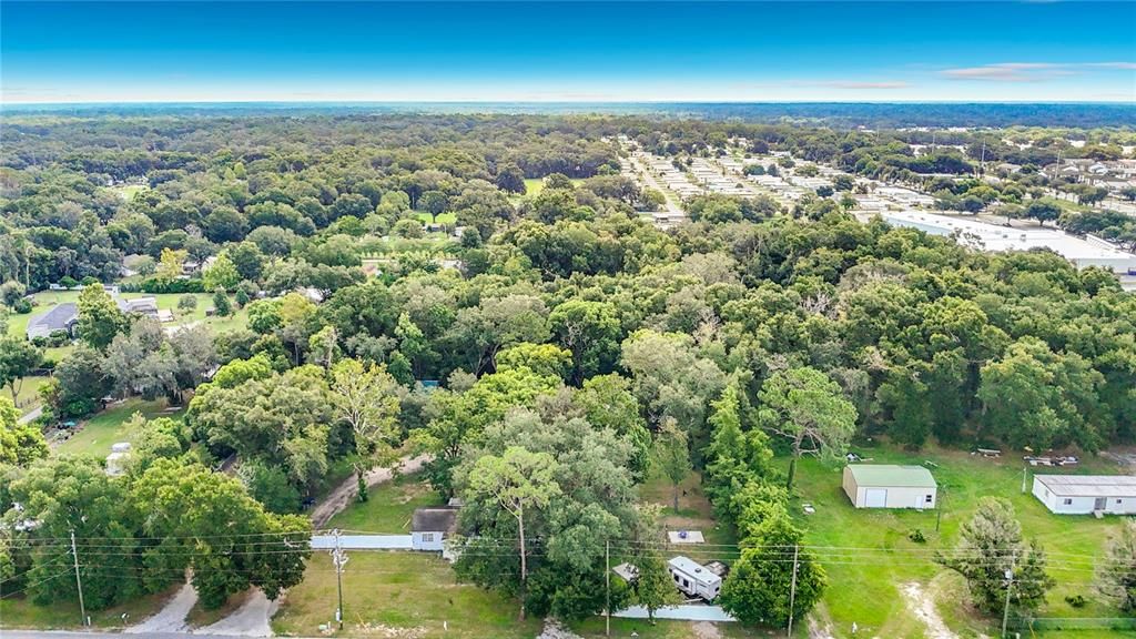 待售: $324,900 (1.42 acres)