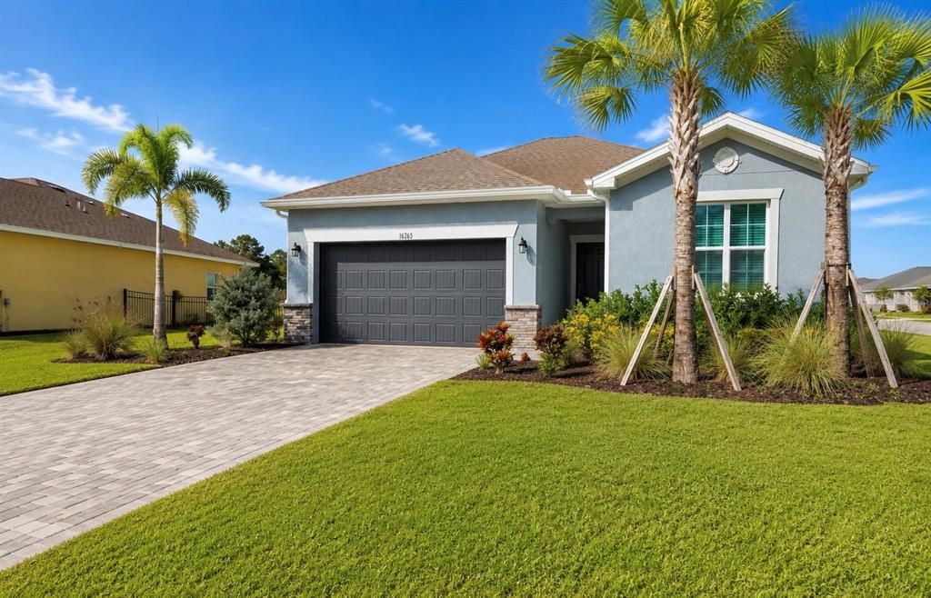 For Rent: $2,500 (4 beds, 3 baths, 2032 Square Feet)