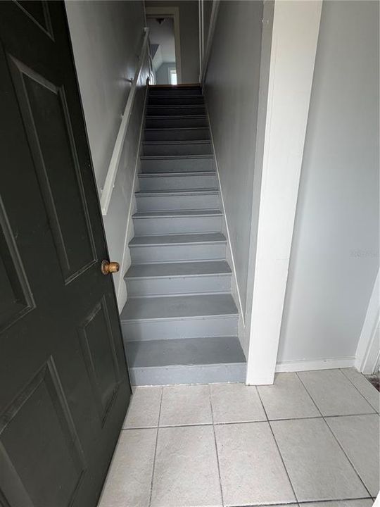 For Rent: $2,150 (3 beds, 1 baths, 1095 Square Feet)