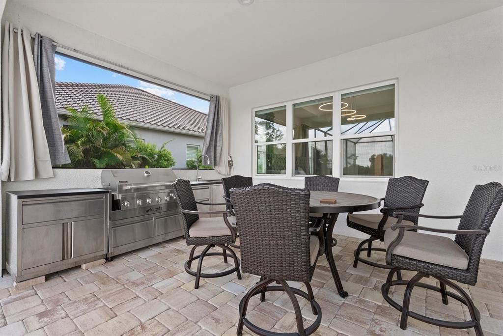 For Sale: $1,480,000 (4 beds, 3 baths, 2861 Square Feet)