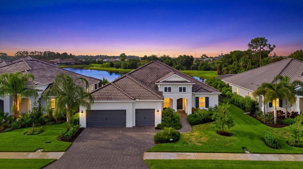 For Sale: $1,480,000 (4 beds, 3 baths, 2861 Square Feet)