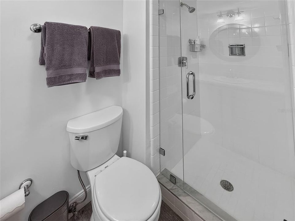 For Sale: $373,900 (2 beds, 2 baths, 1294 Square Feet)