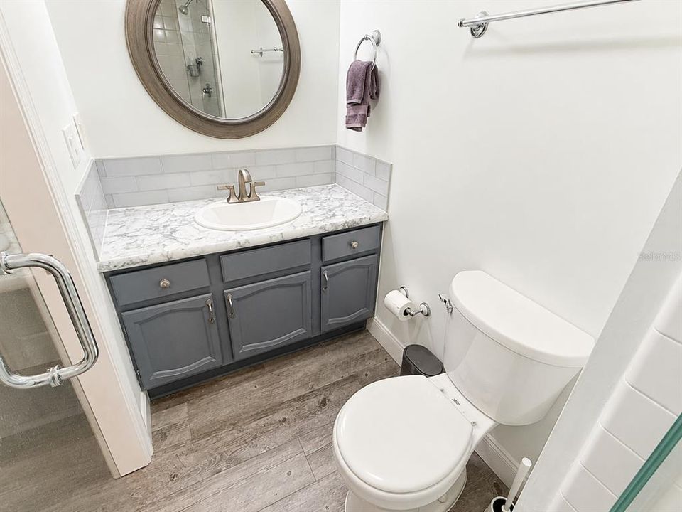 For Sale: $373,900 (2 beds, 2 baths, 1294 Square Feet)