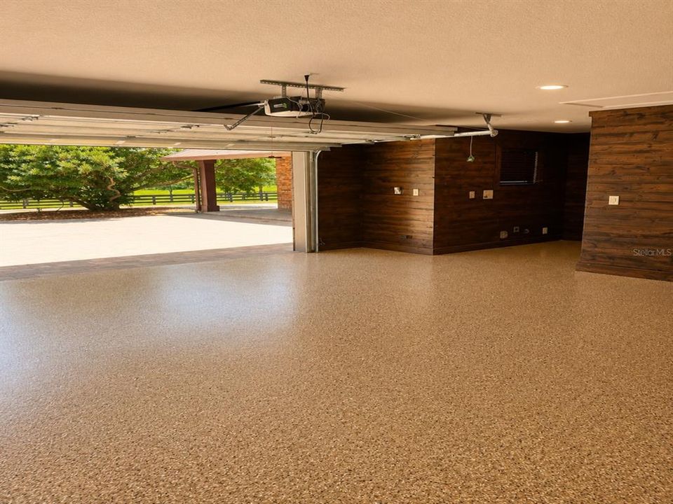 На продажу: $1,525,000 (2 спален, 2 ванн, 2001 Квадратных фут)