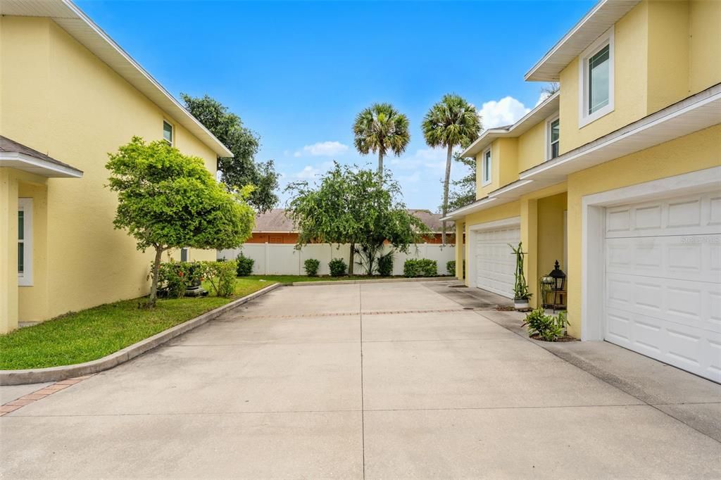 For Rent: $2,600 (3 beds, 2 baths, 1566 Square Feet)
