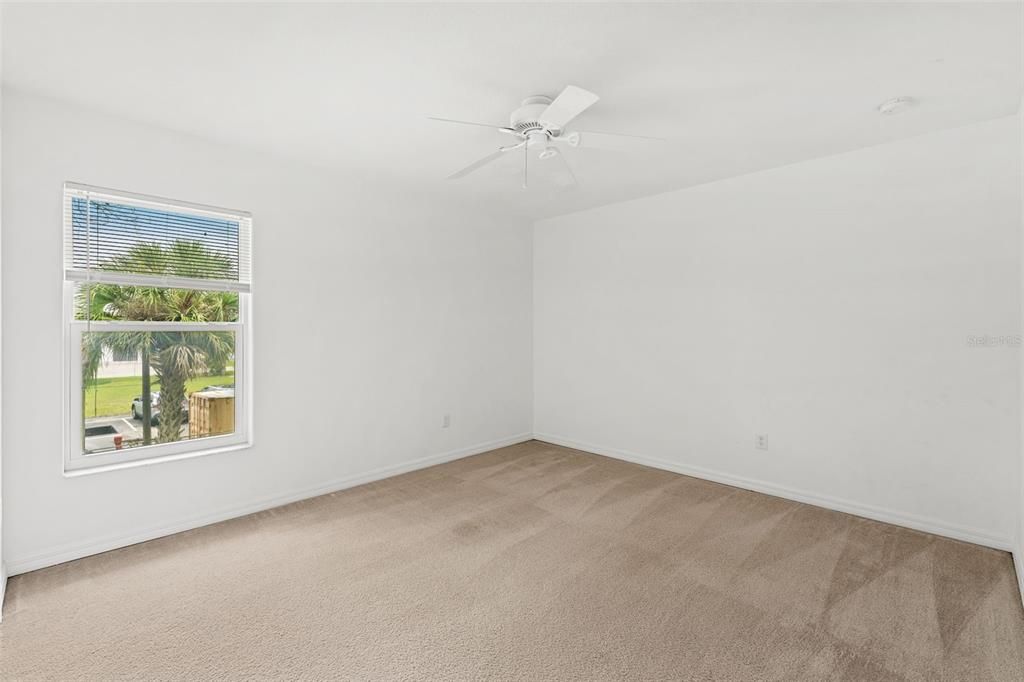 For Rent: $2,600 (3 beds, 2 baths, 1566 Square Feet)
