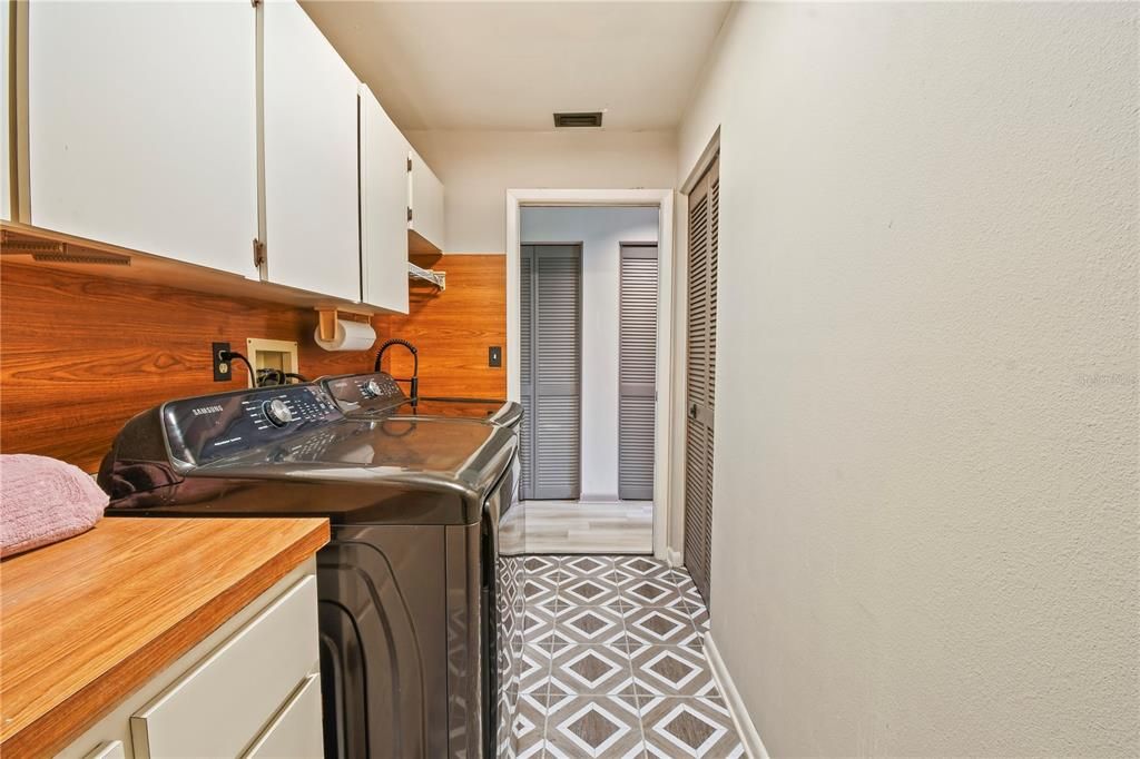 В аренду: $3,000 (3 спален, 2 ванн, 1647 Квадратных фут)
