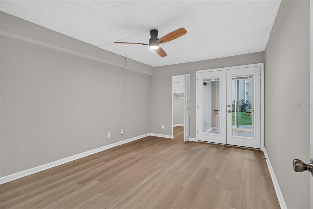 Active With Contract: $108,540 (1 beds, 1 baths, 790 Square Feet)