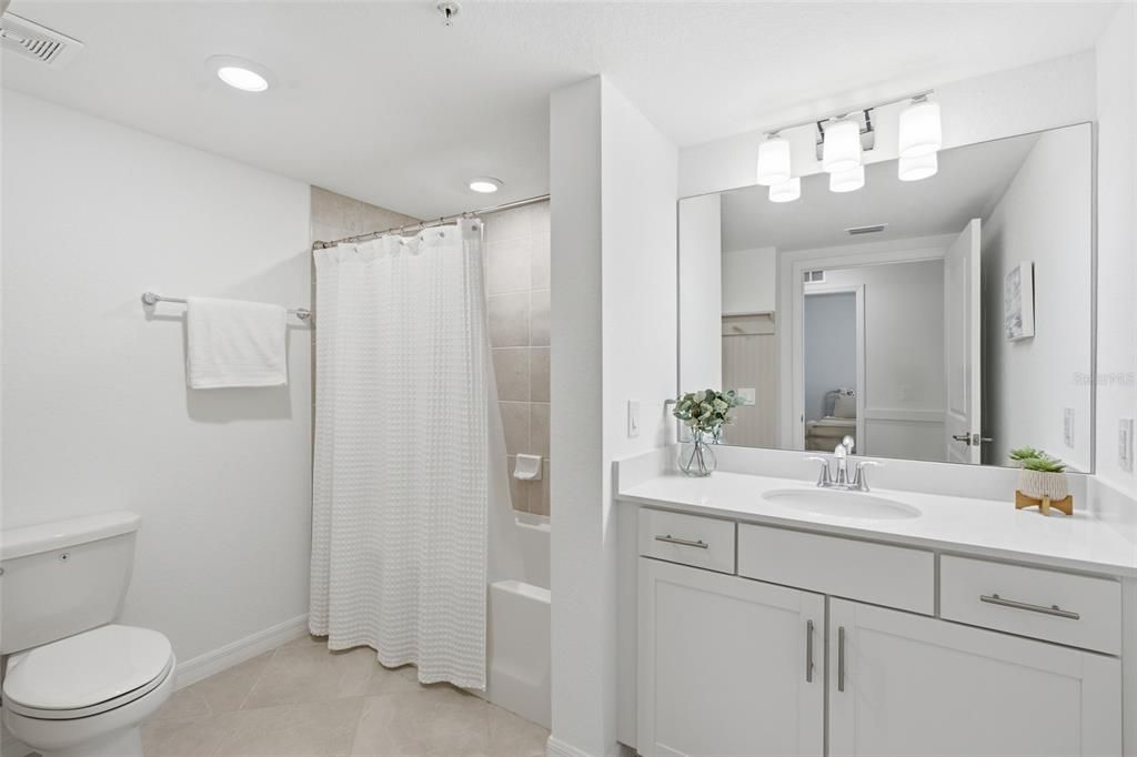 For Sale: $449,000 (3 beds, 2 baths, 1917 Square Feet)