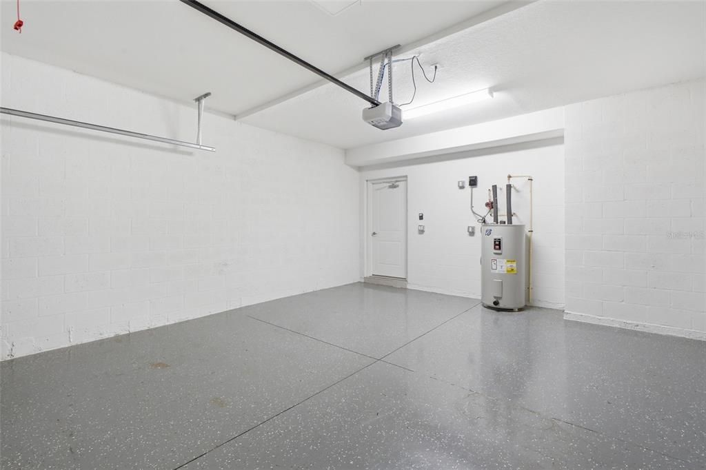 For Sale: $449,000 (3 beds, 2 baths, 1917 Square Feet)