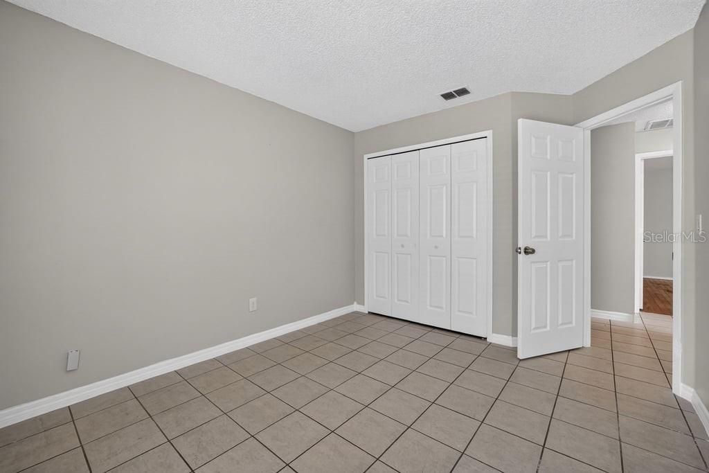 For Sale: $365,000 (4 beds, 2 baths, 1528 Square Feet)