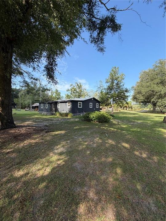 For Sale: $250,000 (3 beds, 2 baths, 1344 Square Feet)