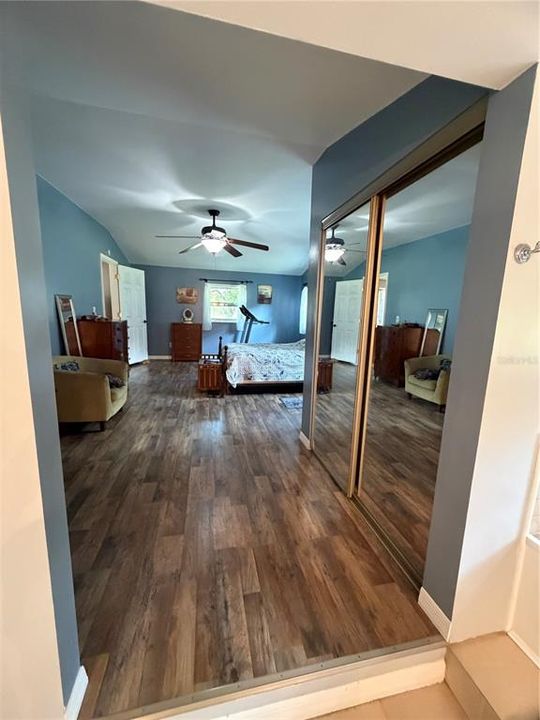 For Sale: $250,000 (3 beds, 2 baths, 1344 Square Feet)