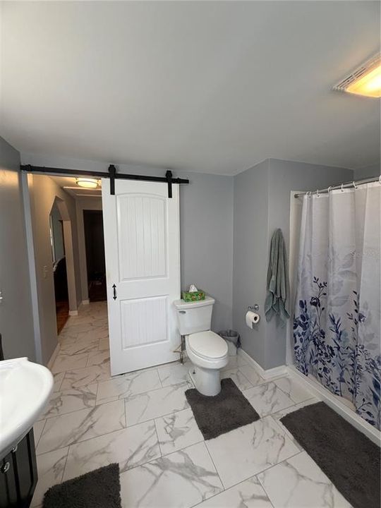 For Sale: $250,000 (3 beds, 2 baths, 1344 Square Feet)