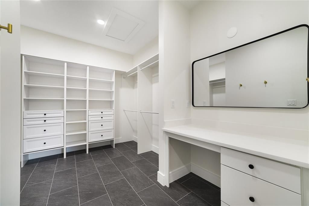 En Venta: $1,495,000 (4 camas, 4 baños, 3015 Pies cuadrados)