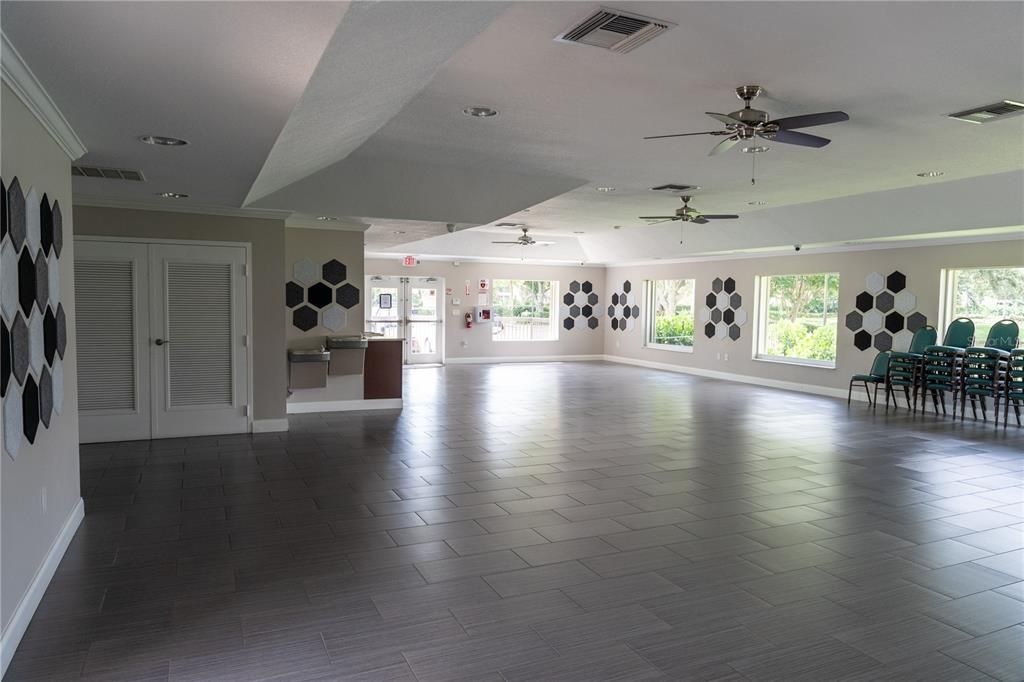 For Sale: $610,000 (3 beds, 2 baths, 1484 Square Feet)