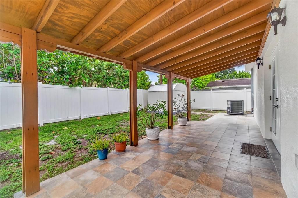 En Venta: $515,000 (3 camas, 2 baños, 1584 Pies cuadrados)